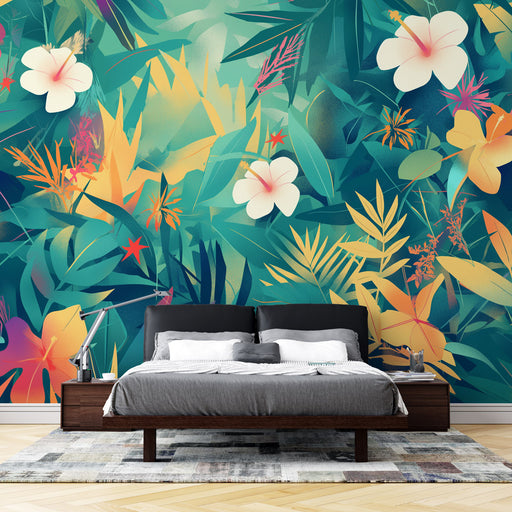 Une chambre moderne avec un papier peint tropical vibrant aux motifs de grandes feuilles et fleurs colorées, créant une atmosphère chaleureuse et accueillante.