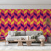 Papier peint moderne avec motifs de feuilles colorées violet et jaune pour salon contemporain.