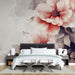 Papier peint floral élégant avec grandes fleurs roses et feuilles grises pour chambre moderne