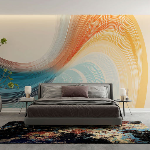 Une chambre moderne avec un papier peint abstrait aux lignes fluides dans des teintes chaudes et froides, créant une atmosphère dynamique et apaisante.