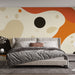 Papier peint abstrait avec motifs organiques aux couleurs chaudes pour chambre moderne