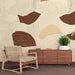 Papier peint abstrait avec motifs organiques en tons doux de terre pour salon moderne
