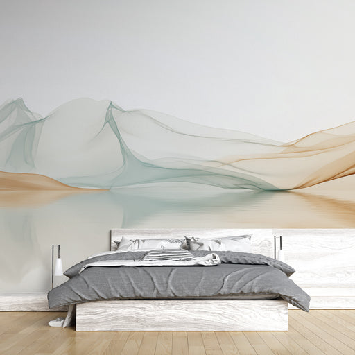 Papier peint abstrait avec motifs de dunes de sable en teintes beige, crème et aqua dans une chambre moderne avec mobilier en bois clair. Meilleures ventes, Papier peint chambre adulte, Papier peint abstrait, Papier peint dune, Papier peint salon, Papier peint salle de bain, Papier peint cuisine, LePapierPeint