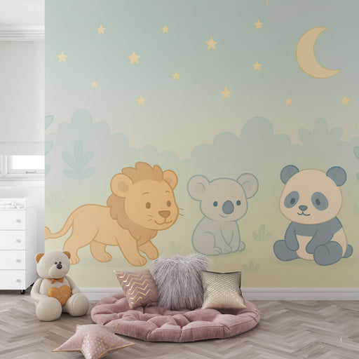 Une chambre d'enfant avec un papier peint illustré représentant des animaux mignons comme un lion, un koala et un panda sur un fond pastel apaisant.