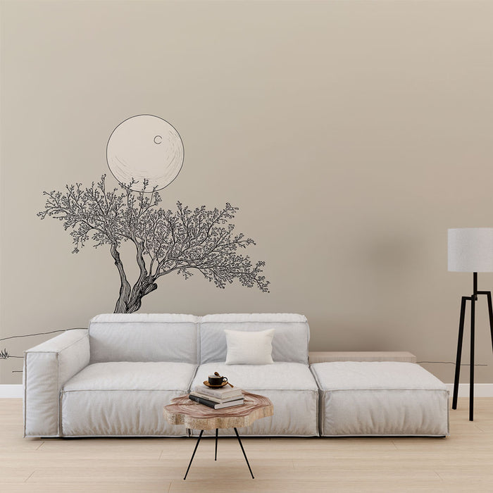 Une pièce moderne avec un papier peint illustratif représentant un arbre stylisé et un soleil sur fond beige, créant une atmosphère apaisante et artistique.