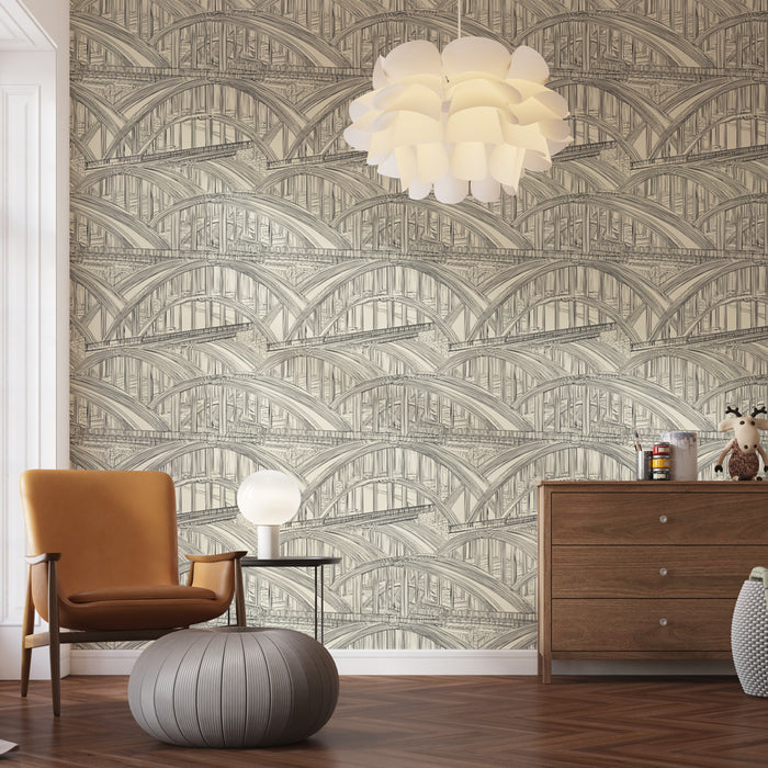 Une pièce élégante avec un papier peint à motifs architecturaux en nuances de beige et gris, créant une ambiance sophistiquée et intemporelle.