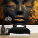 Papier peint artistique visage noir et doré avec éclats de peinture pour décoration murale moderne chambre adulte