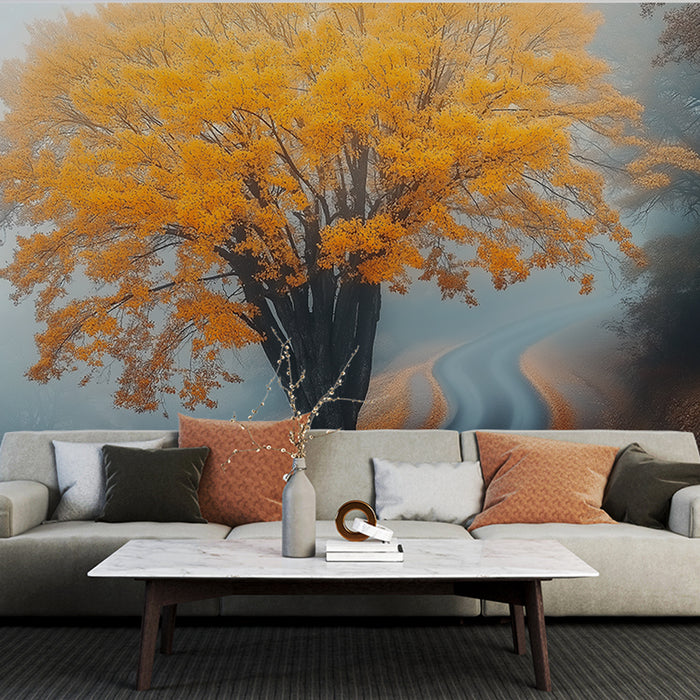 Papier peint automne | Arbre aux feuilles dorées sous la brume