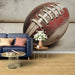 Papier peint vintage style rétro avec ballon de football américain pour salon moderne