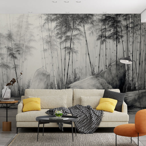 Un salon moderne avec un papier peint représentant une forêt de bambous en noir et blanc, créant une atmosphère zen et apaisante.