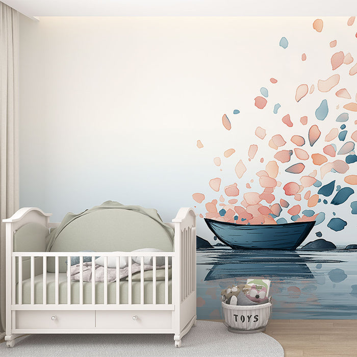 Une chambre d'enfant avec un papier peint illustrant un bateau sur l'eau, entouré de pétales pastel, créant une atmosphère douce et apaisante.