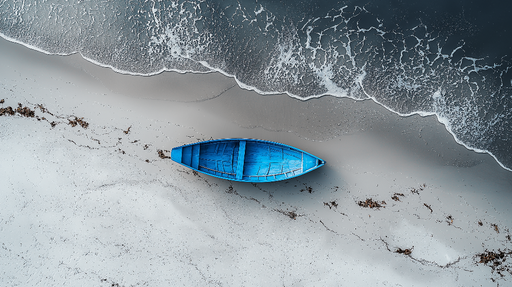 Papier peint bateau Un paysage apaisant avec un bateau bleu sur la plage