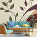 Papier peint botanique avec motif sophistiqué de feuilles sur fond doux pour salon moderne.