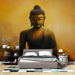 Papier peint bouddha serein sur fond doré et montagneux pour chambre zen et apaisante