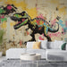 Papier peint graffiti dinosaure coloré avec T-Rex sur fond pastel pour salon moderne.