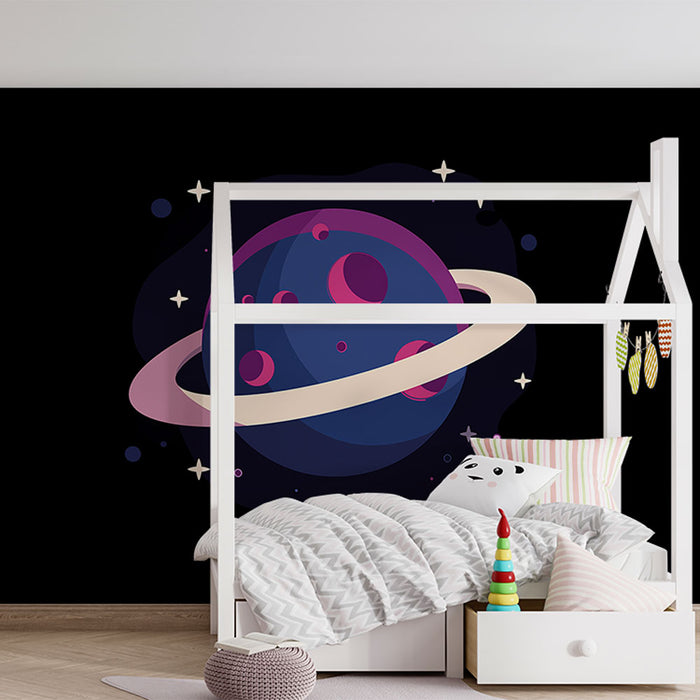 Une chambre d'enfant avec un papier peint spatial représentant une planète bleue entourée d'anneaux roses sur fond noir, créant une ambiance imaginative et ludique.