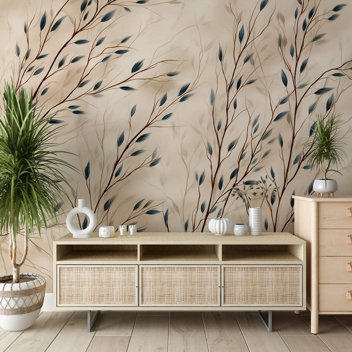 Un salon moderne avec un papier peint aux motifs de branches délicates et feuilles bleues sur fond beige, créant une ambiance naturelle et apaisante.