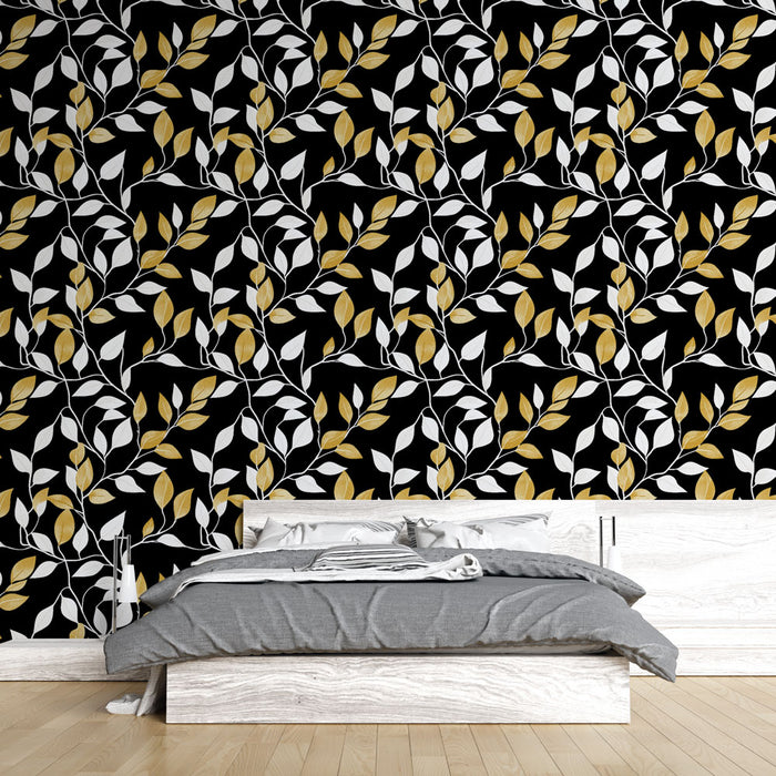Une chambre moderne avec un papier peint floral noir, blanc et doré, créant une ambiance élégante et chaleureuse.