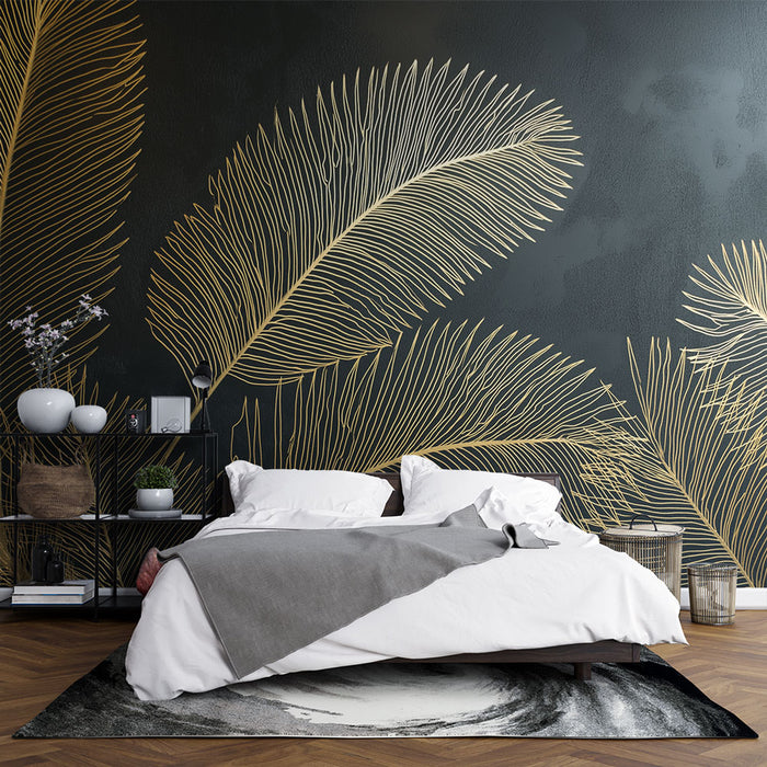 Une chambre moderne avec un papier peint noir orné de grandes feuilles dorées, créant une ambiance élégante et chaleureuse.