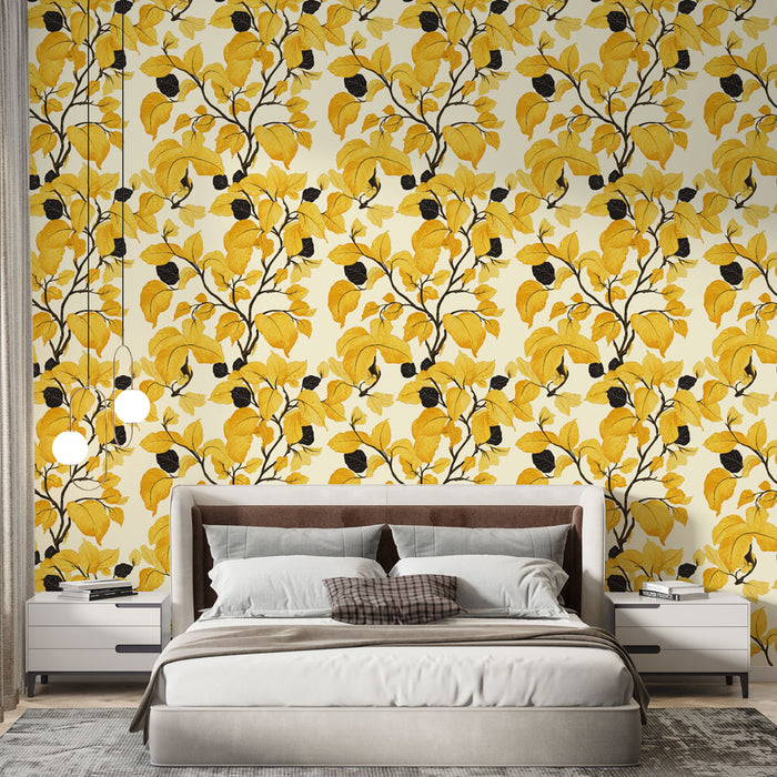 Une chambre contemporaine avec un papier peint floral aux motifs de feuilles jaunes et noires sur fond crème, créant une atmosphère chaleureuse et accueillante.