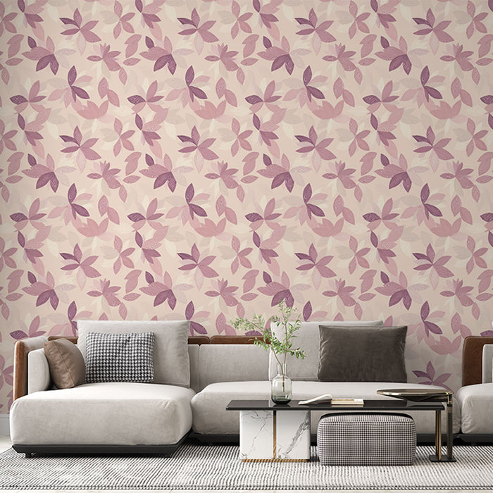 Un salon moderne avec un papier peint floral aux teintes douces de rose et violet, créant une atmosphère délicate et apaisante.