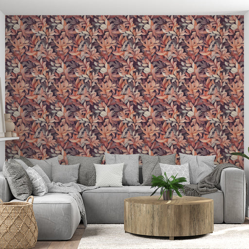 Un salon chaleureux avec un papier peint floral aux teintes mauves et terracotta, évoquant une ambiance naturelle et accueillante.