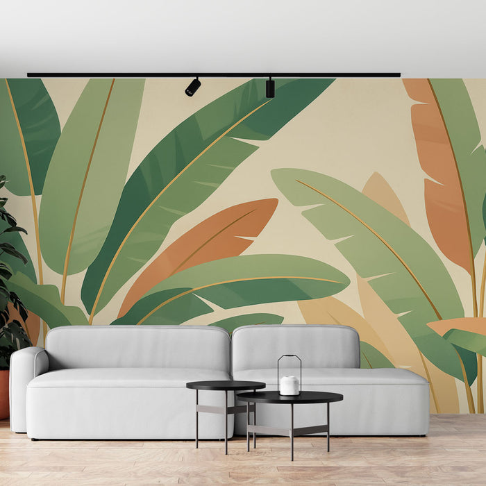 Un salon moderne avec un papier peint tropical aux grandes feuilles vertes et ocres sur fond beige, créant une ambiance chaleureuse et naturelle.