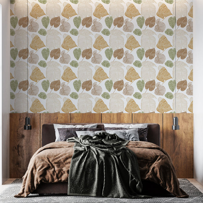Une chambre chaleureuse avec un papier peint aux motifs de feuilles dans des teintes beiges, vertes et brunes, créant une atmosphère naturelle et apaisante.