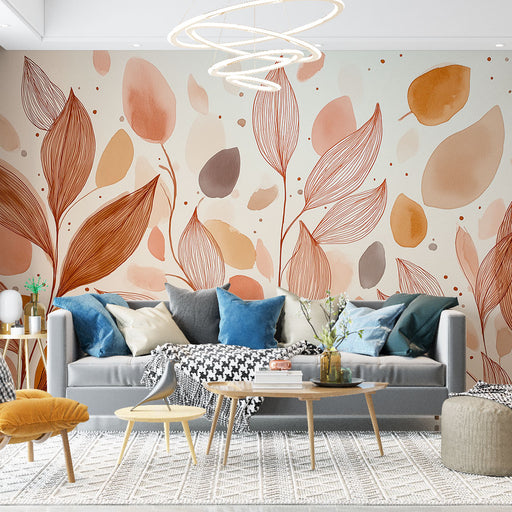 Un salon moderne avec un papier peint aux motifs de feuilles stylisées dans des teintes chaudes de terre, créant une ambiance douce et accueillante.