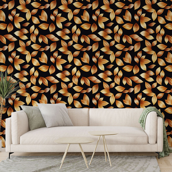 Un salon contemporain avec un papier peint floral aux motifs de feuilles dorées sur fond noir, créant une ambiance élégante et chaleureuse.