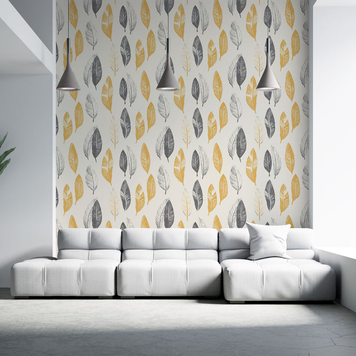 Un salon moderne avec un papier peint aux motifs de feuilles noires et jaunes sur fond clair, créant une ambiance chaleureuse et naturelle.