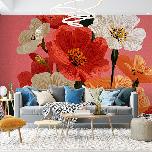 Un salon moderne avec un papier peint floral aux grandes fleurs rouges et blanches sur fond rose, créant une atmosphère chaleureuse et accueillante.