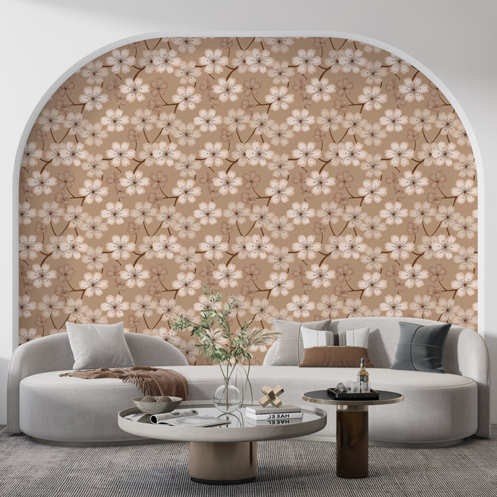 Un salon moderne avec un papier peint floral beige orné de délicates fleurs blanches sur fond marron, créant une atmosphère douce et accueillante.