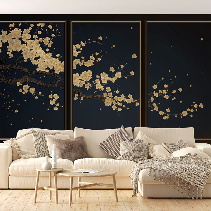 Un salon élégant avec un papier peint représentant des branches de fleurs blanches sur fond noir, créant une atmosphère apaisante et raffinée.