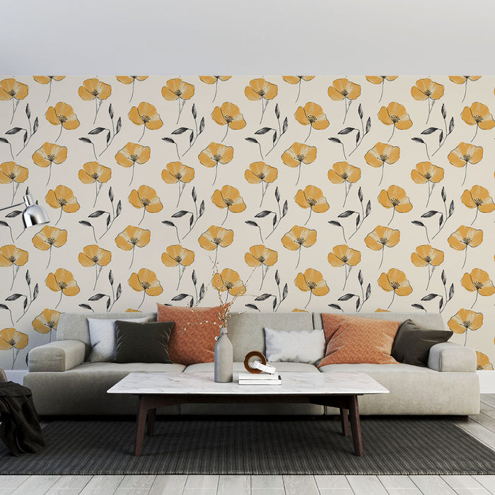 Un salon moderne avec un papier peint floral beige orné de grandes fleurs jaunes et de feuilles noires, créant une atmosphère chaleureuse et accueillante.