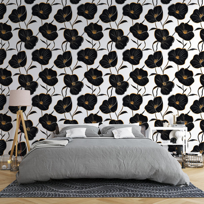 Une chambre élégante avec un papier peint floral noir et or sur fond blanc, créant une ambiance moderne et sophistiquée.