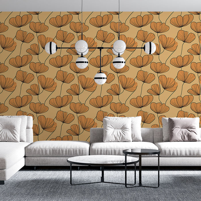 Un salon moderne avec un papier peint floral aux motifs de fleurs orange sur fond beige, créant une atmosphère chaleureuse et accueillante.