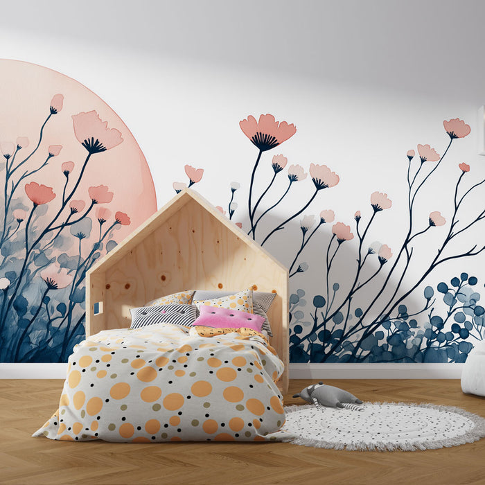 Une chambre enfantine avec un papier peint floral aquarelle aux teintes douces de rose et bleu, créant une atmosphère douce et rêveuse.