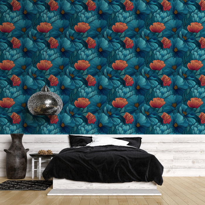 Une chambre moderne avec un papier peint floral aux teintes bleu profond et rouge, créant une atmosphère chaleureuse et accueillante.
