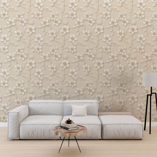 Un salon moderne avec un papier peint floral beige et blanc aux motifs délicats de fleurs, créant une ambiance douce et apaisante.