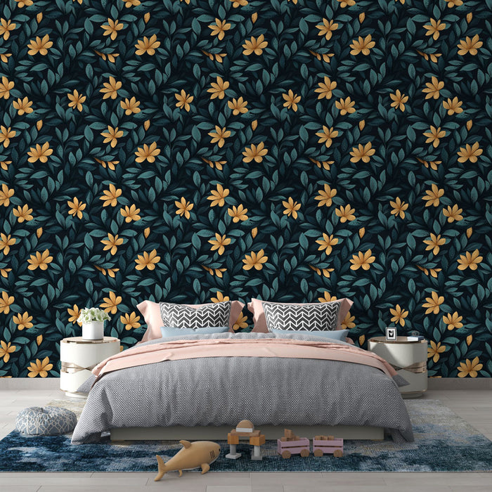 Une chambre moderne avec un papier peint floral bleu foncé orné de fleurs jaunes et de feuillages, créant une atmosphère chaleureuse et accueillante.
