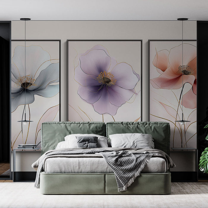 Une chambre élégante avec un papier peint floral aux teintes douces de bleu, violet et rose, créant une atmosphère apaisante et raffinée.