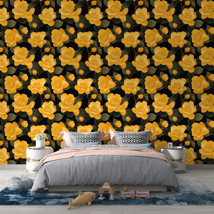 Une chambre élégante avec un papier peint floral aux grandes fleurs jaunes sur fond noir, créant une atmosphère chaleureuse et vivifiante.