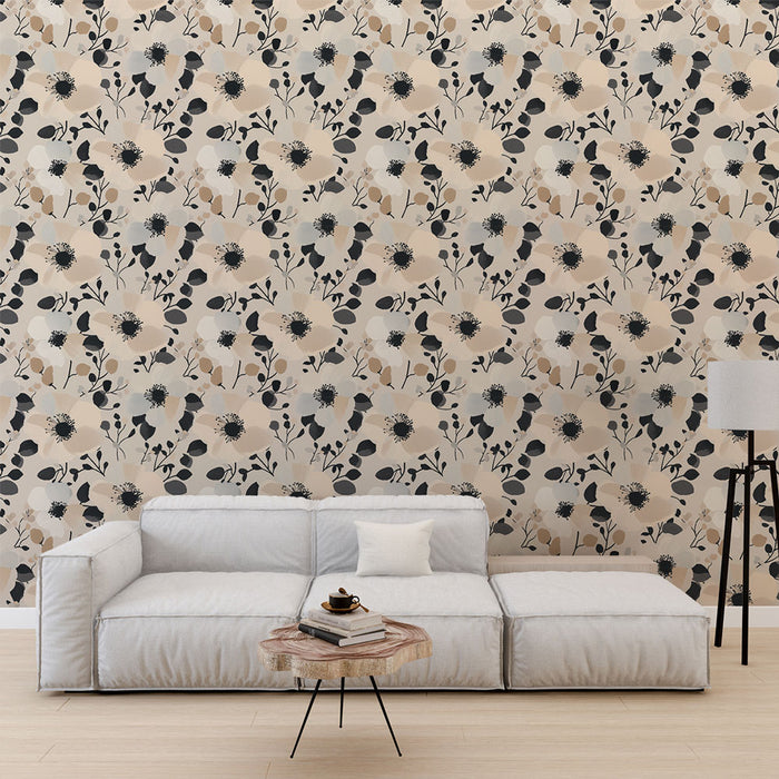 Un salon moderne avec un papier peint floral aux teintes douces de beige, noir et blanc, créant une atmosphère élégante et apaisante.