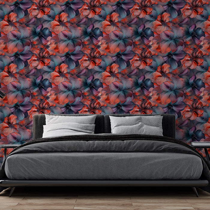 Une chambre moderne avec un papier peint floral aux teintes vives de rouge et violet, créant une atmosphère chaleureuse et dynamique.