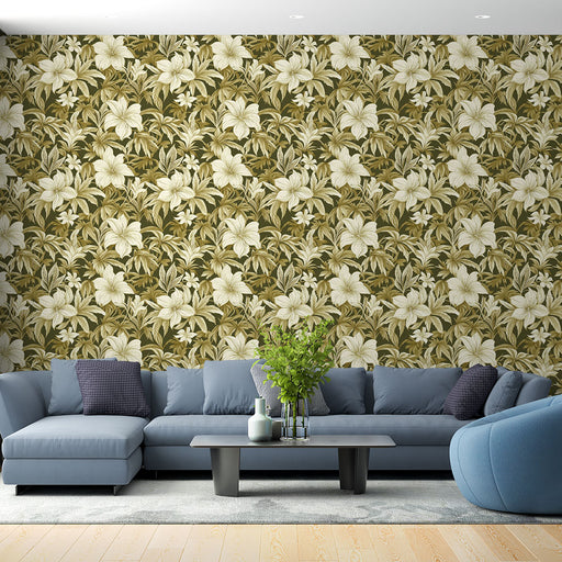 Un salon moderne avec un papier peint floral aux teintes olive et crème, créant une atmosphère chaleureuse et accueillante.