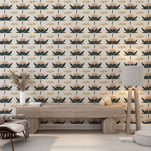 Une pièce moderne avec un papier peint floral aux motifs de fleurs délicates en noir, rose et or sur fond clair, créant une ambiance chaleureuse et accueillante.