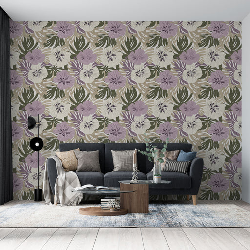 Un salon moderne avec un papier peint floral aux teintes douces de violet, crème et vert, créant une ambiance fraîche et accueillante.