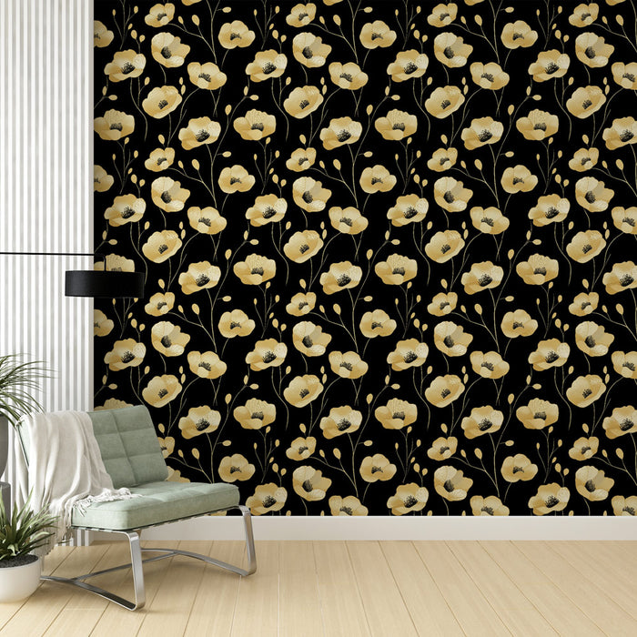 Un salon moderne avec un papier peint floral noir orné de grandes fleurs jaunes et blanches, créant une ambiance élégante et chaleureuse.