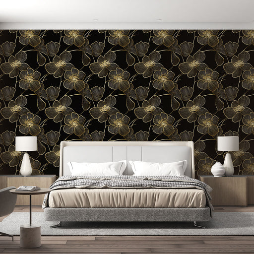 Une chambre moderne avec un papier peint floral noir et doré, présentant des motifs élégants de fleurs qui créent une atmosphère sophistiquée et chaleureuse.